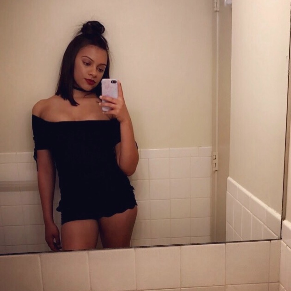 Meet your Posher, Krystal